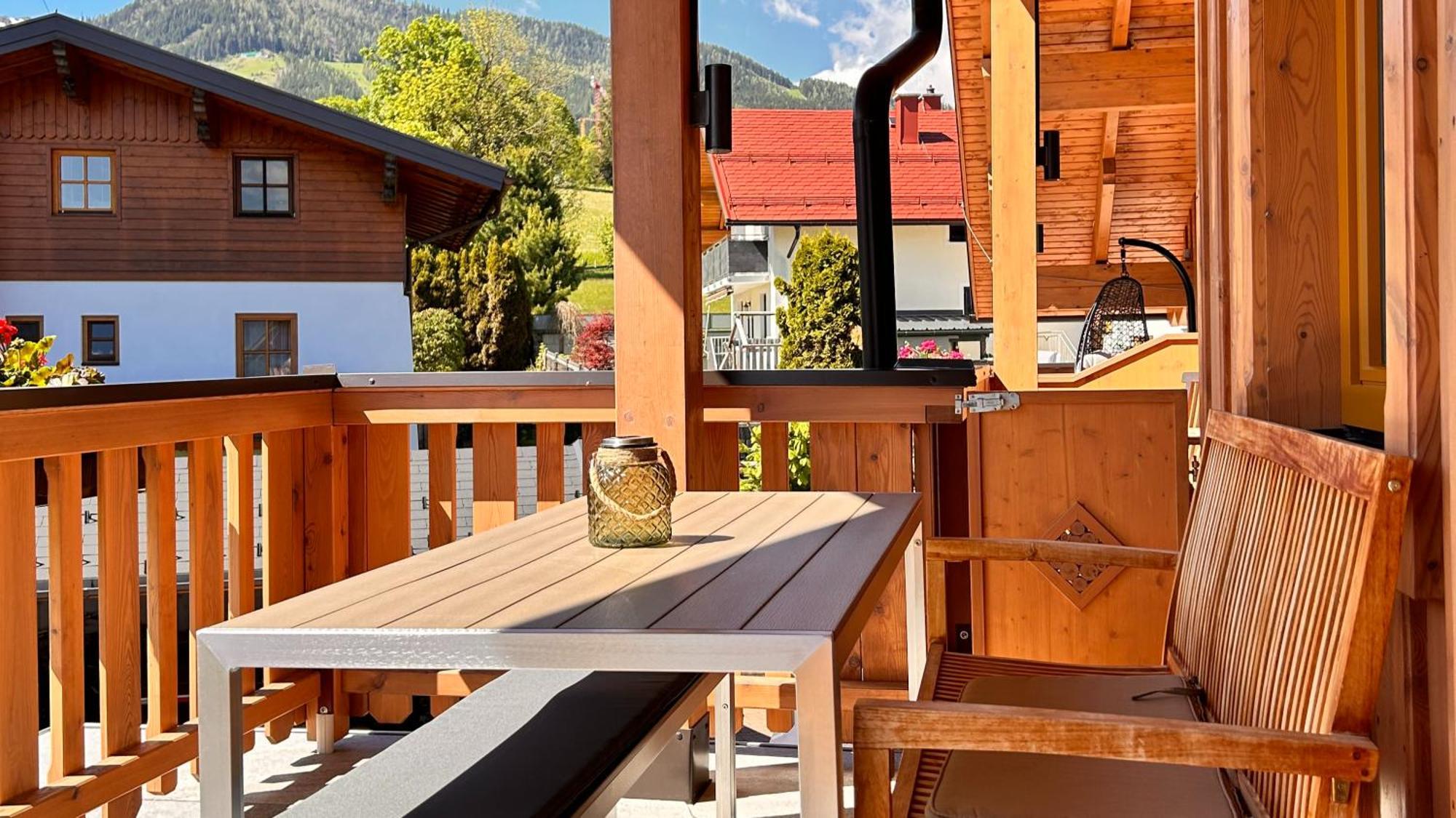 La Montana - Ski & Hiking Lodge Schladming Luaran gambar